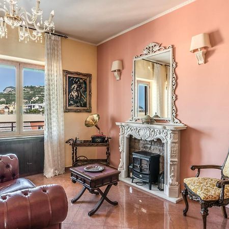 La Musica In The Heart Of Sorrento, 100 M From Station公寓 外观 照片